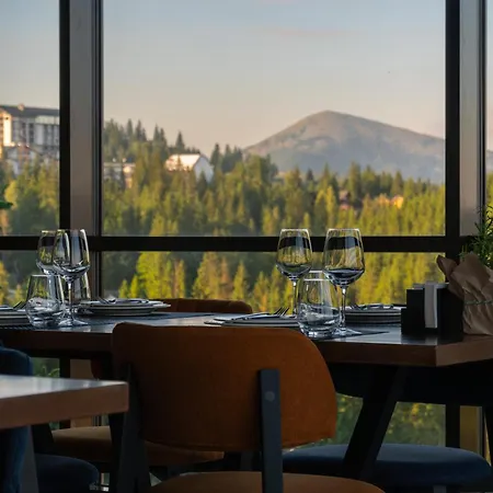 Hotel Summit Yablunytsya