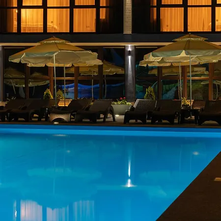 Summit Hotel Yablunytsya